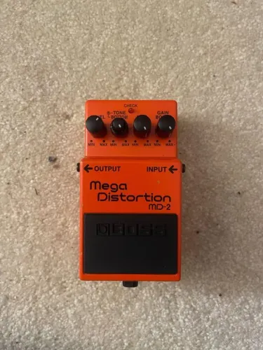 Pedal Boss MD2 Mega distortion