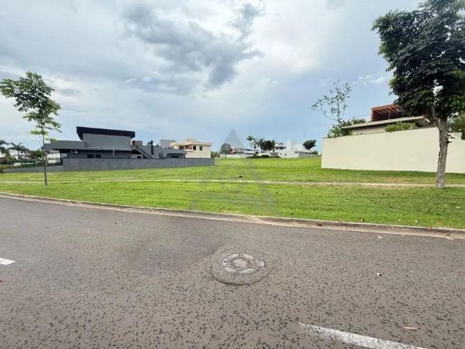 Terreno à venda em Jaguariúna, Condomínio Fazenda Duas Marias, com 711 m², Tamboré