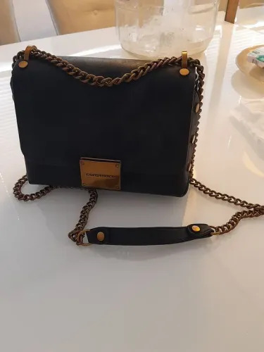 Bolsa de Ombro Constance Preta festa viagem casa