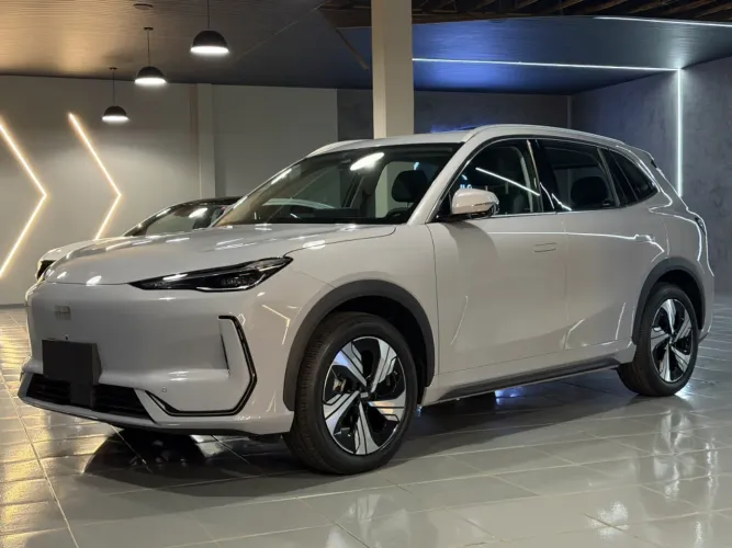 Geely EX5 MAX (elétrico) 2026