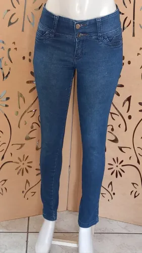 Calça Jeans com 2 botões Litani