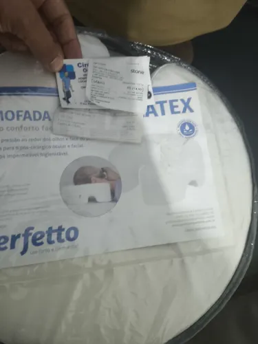 Almofada Ortopédica Impermeável 