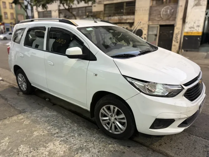 Chevrolet Spin LT 1.8 8V Econo.flex 5P Mec. 2022