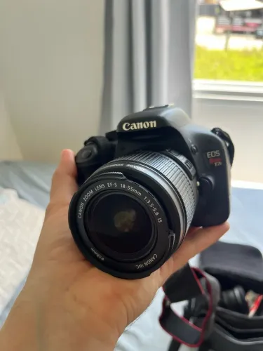 Canon rebel T2i