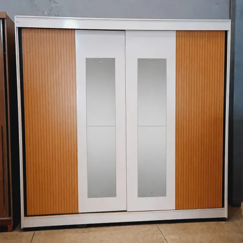 Guarda-roupa Casal com Espelho