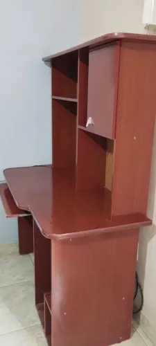 Mesa Escrivaninha para computador.