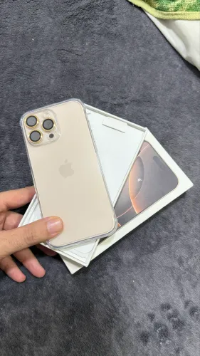 iPhone 16 Pro Max 256GB, ainda na garantia Apple