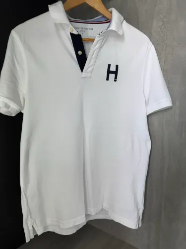 Polo Tommy Hilfiger branca TAM M