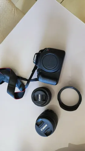 Cânon Rebel T7