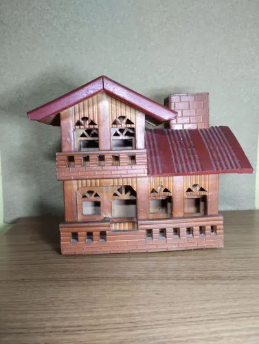 TK77 TESOUROS & RELÍQUIAS - Miniatura Casa de Chácara (Obs: Arte com tijolo)