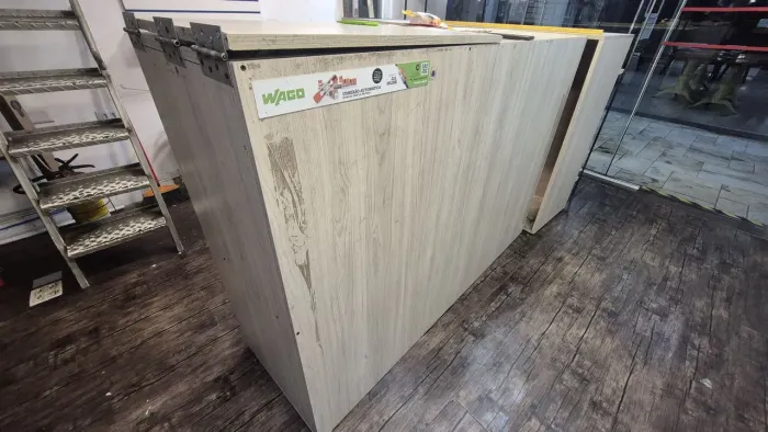Balcão de loja em MDF