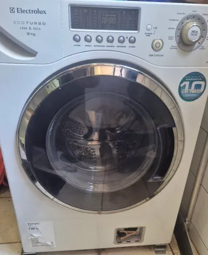 Lava e Seca Electrolux Eco Turbo 9 kg