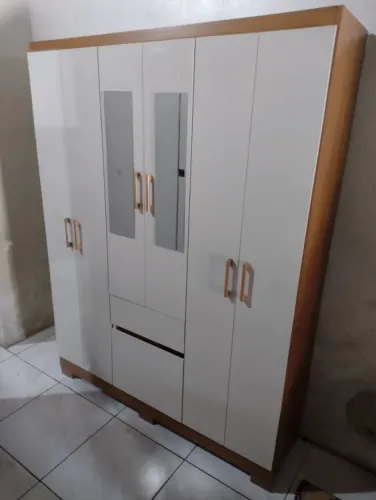Guarda-Roupa Solteiro Moval Aruba 6 Portas