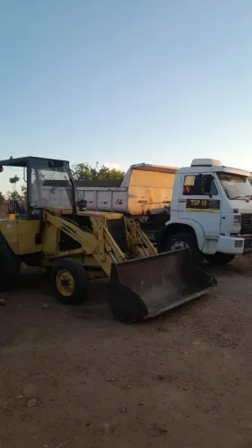 Vendo caminhão caçamba e retro escavadeira