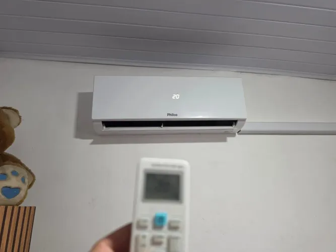 Ar condicionado philco 12.000 BTUs 220v