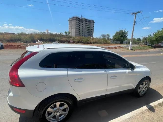 Volvo XC 60 3.0 AWD 5P 2011