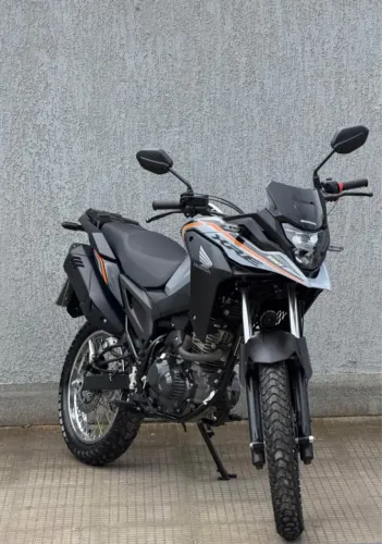 VENDO XRE 190 ABS 2025 UNICO DONO