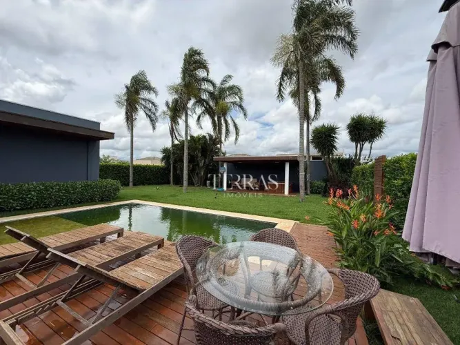 Condomínio Fechado Xapada Parque Ytu, casa térrea com 4 suítes e espaço gourmet com piscin