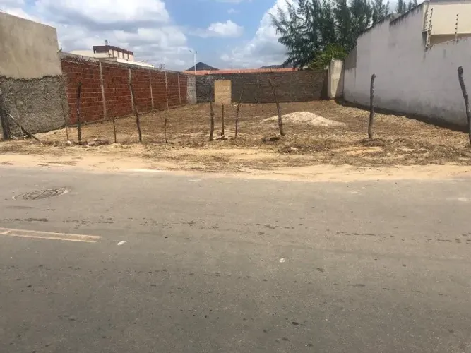 Terreno à venda em Quixeramobim-CE