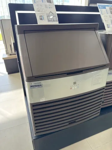 Máquina de gelo 112k impomac *
