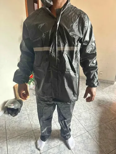 Chegou capa de Chuva Roupa Para Motoqueiros Ciclistas Impermeável C/ Faixa Luminosa Capuz 