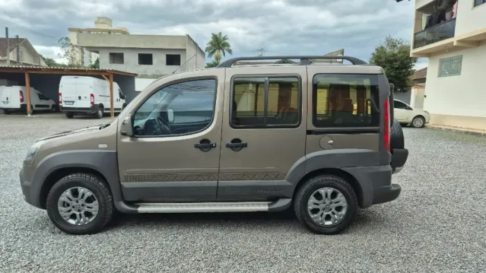 Fiat Doblo Adv/adv Tryon/locker 1.8 Flex 2013