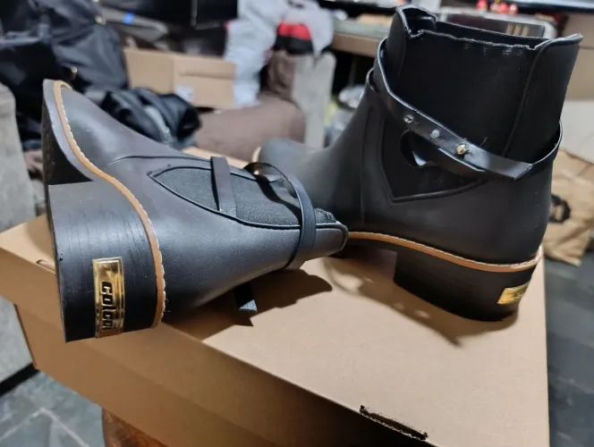 Bota Colcci