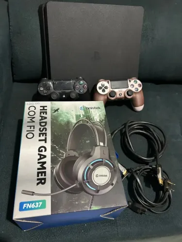 PS4 slim