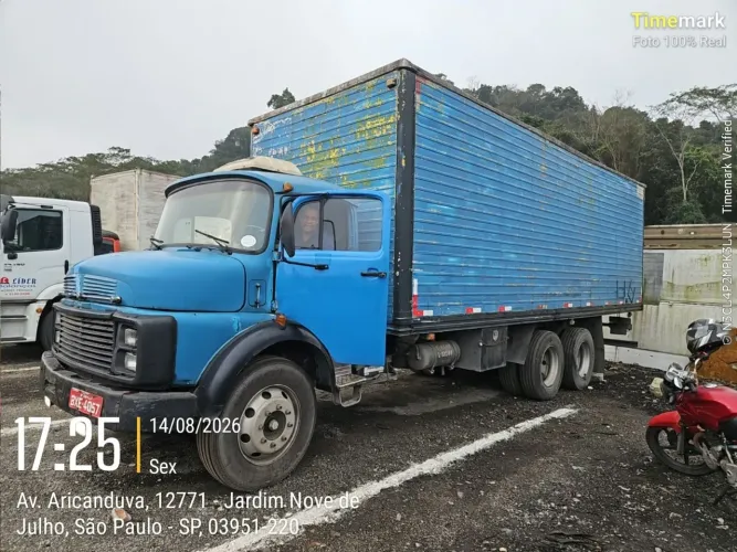 Mb 1113 truck baú