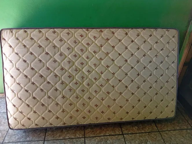 Colchão modelo Solteirão 