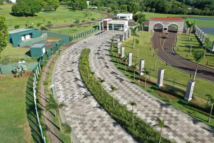 ? TERRENO EXCLUSIVO NO VILLAGE IGUASSU GOLF RESIDENCE DIRETO COM O PROPRIETÁRIO