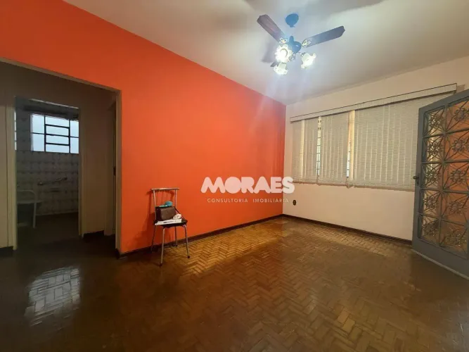 Casa com 3 quartos à venda, 155 m² por R$ 440.000 - Parque Vista Alegre - Bauru/SP