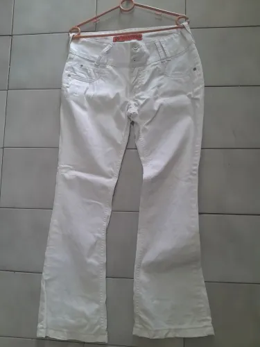 Vendo calça comprida feminina