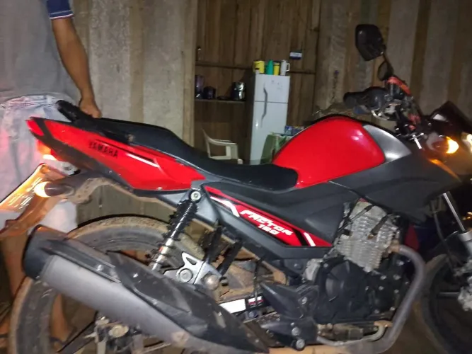 Vendo está moto nova só tranferir o documento 