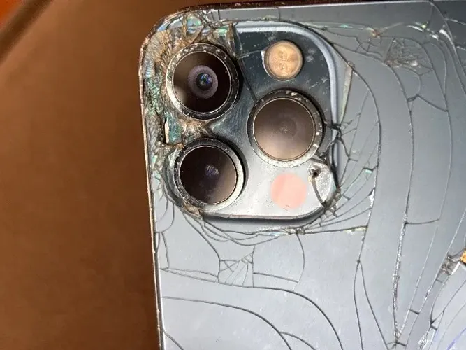 iPhone 15 câmera