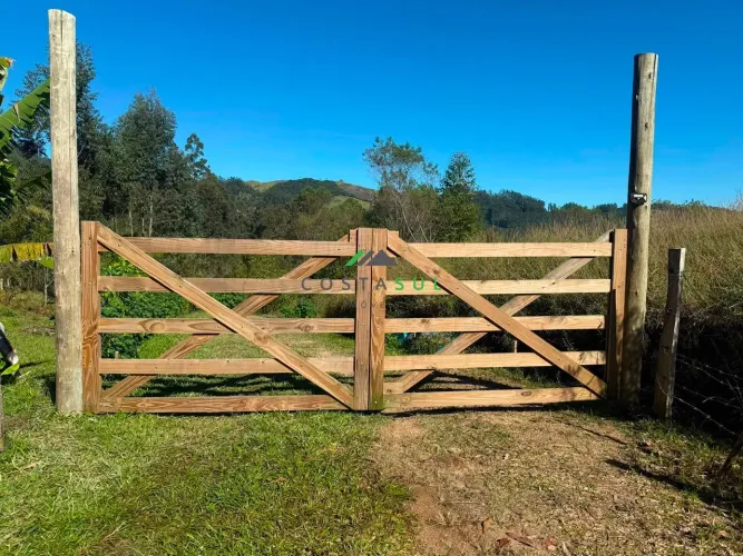 Sítio de 5,5 Hectares com Certificação Orgânica em Andamento