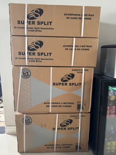 Ar Condicionado Split 9000 BTUs Quente e Frio