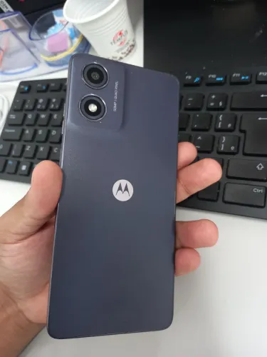 Moto g04s