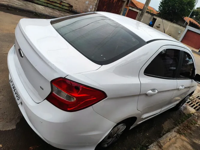 Ford KA+ Sedan 1.5 16V Flex 4P 2016