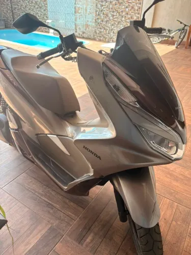 Honda PCX 150 DLX ABS 2022