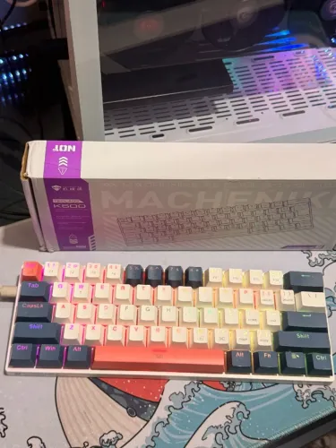 Teclado Mecânico Gamer Machenike K500-B61, Switch Huano Brown, ABNT, Branco