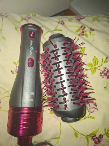 Vende-se Escova secadora Britânia