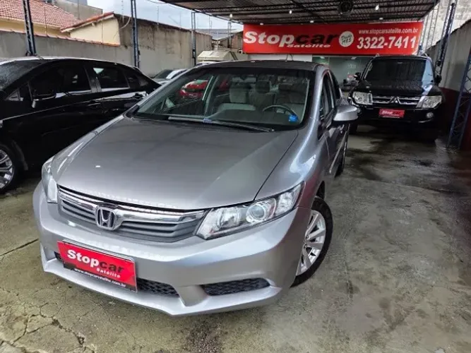 Honda Civic Sedan LXS 1.8/1.8 Flex 16V Aut. 4P 2014