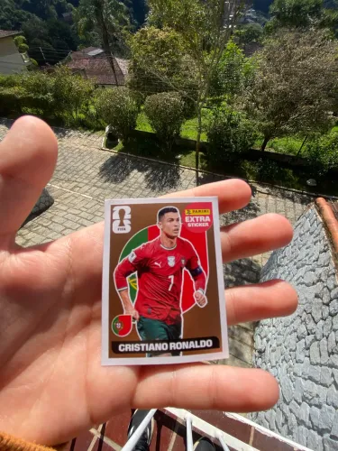 FIGURINHA LEGEND CRISTIANO RONALDO BRONZE 2026