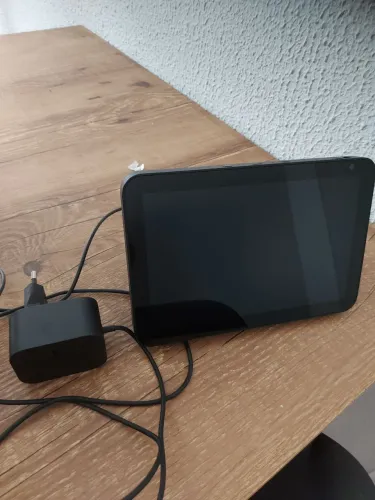 Echo show 8