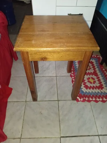 Mesa de madeira 