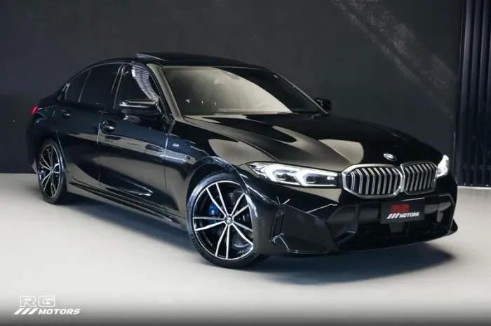BMW 320I A 2.0 TB M Sport Activeflex 16V 4P 2023