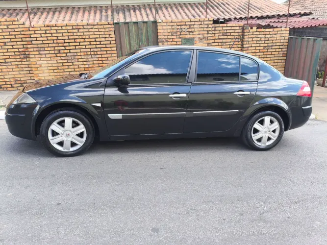 Renault Megane Sedan Dynamique Hi-flex 1.6 16V 2008
