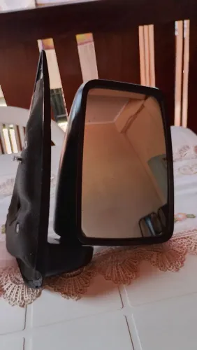 RETROVISOR DO CAMINHÃO HR LADO ESQUERDO DO PASSAGEIRO USADO EM PERFEITO ESTADO