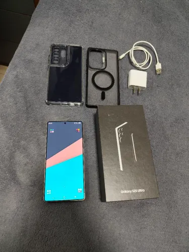 Galaxy S25 Ultra 256gb + Capas + Película + Proteção nas câmeras + Carregador